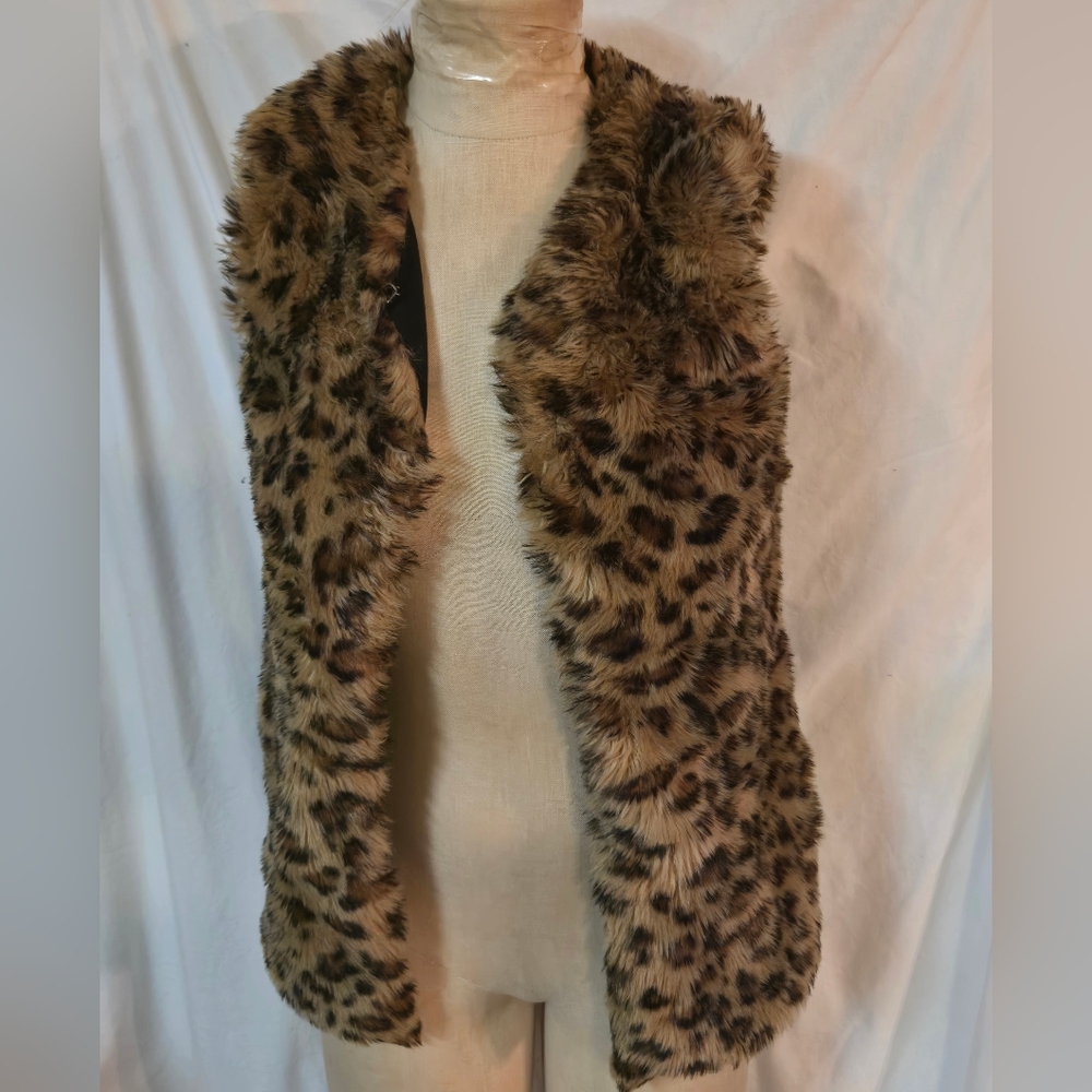 Leopard Print fury vest